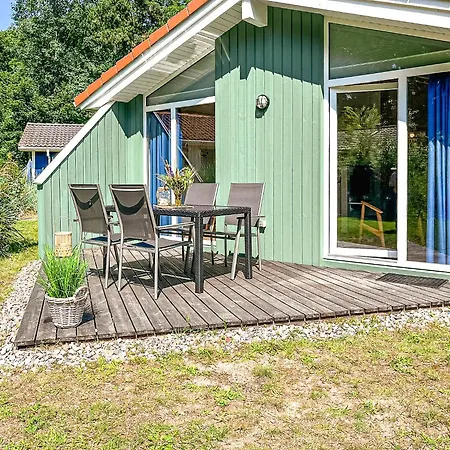 Schatzkiste - Dorf 4a Priwall