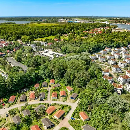 Semesterbostad Schatzkiste - Dorf 4a *